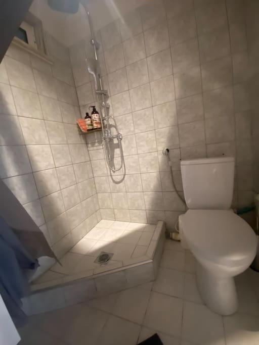 Next To Campus & Hospitals-thessaloniki * Thessaloniki