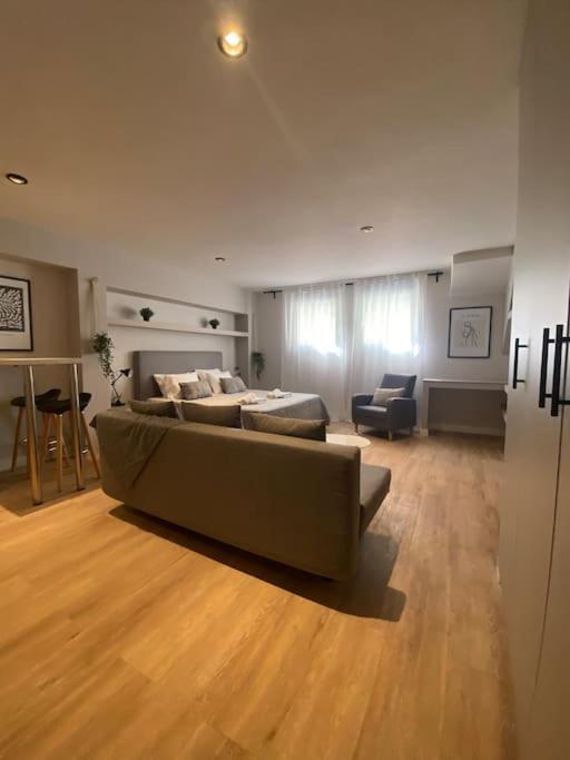 Next To Campus & Hospitals-thessaloniki * Thessaloniki