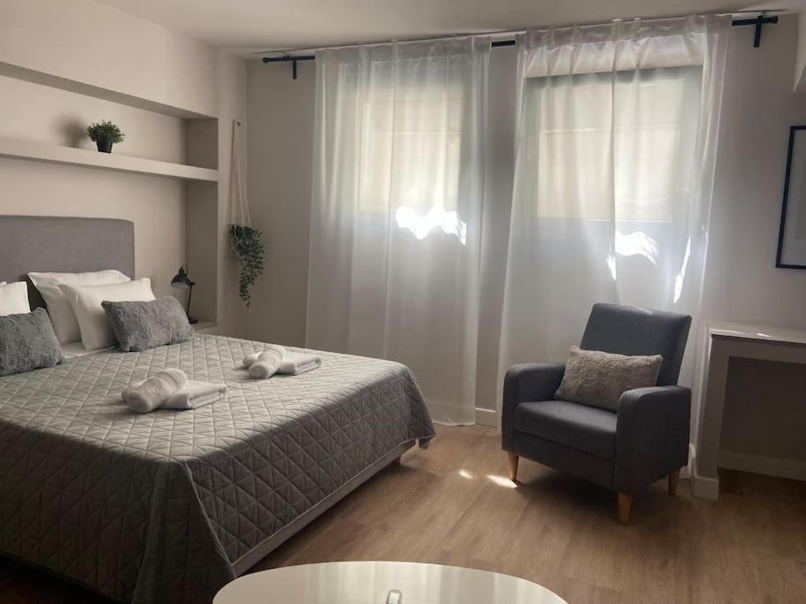Next To Campus & Hospitals-thessaloniki * Thessaloniki