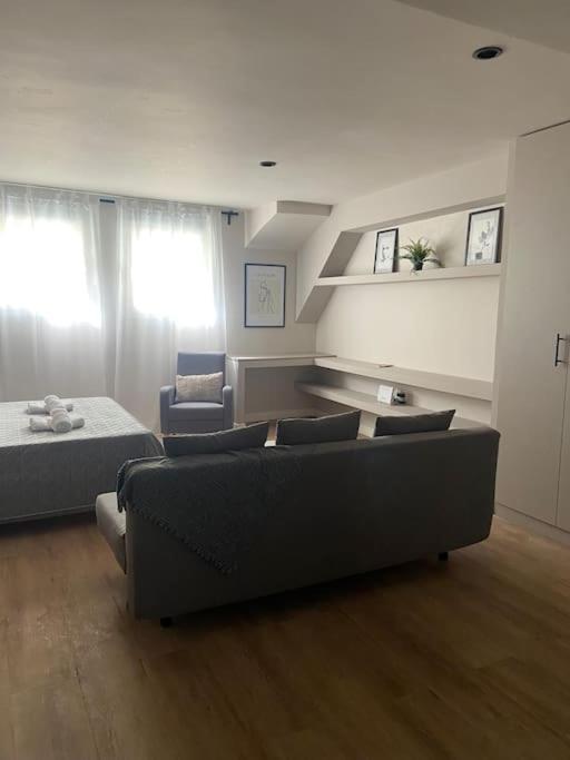 Next To Campus & Hospitals-thessaloniki Apartment Thessaloniki